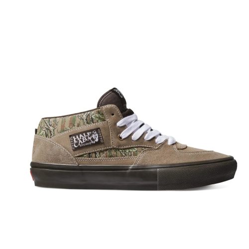 Vans Pedro Delfino Skate Half Cab Shoes in Camo with durable construction and iconic design.